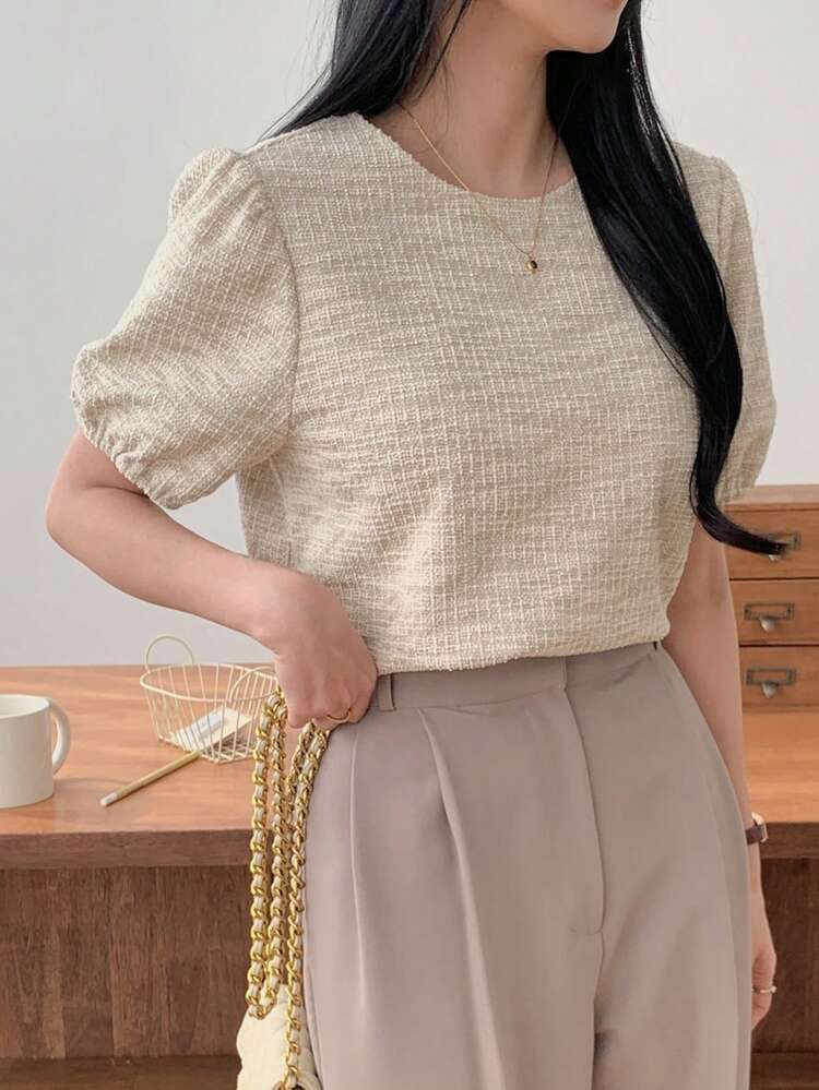 Women's Solid Color Round Neck Casual Versatile Daily Wear Short Sleeve T-Shirt