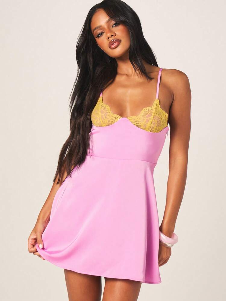 MISSGUIDED Koronkowa mini sukienka z odkrytymi ramionami, ramiączkami spaghetti i wiązaniem na plecach na wieczorne i koktajlowe okazje