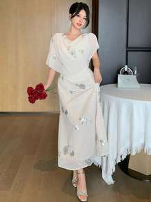 DAZY Women's Elegant Long Dress With Plunging Neckline And Textured Fabric - Apricot - View 2