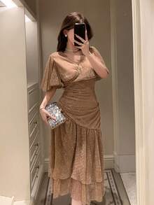 DAZY 女士优雅纯色纹理V领花瓣袖褶皱中长连衣裙，夏季女士连衣裙 - 粉色 - 查看 5