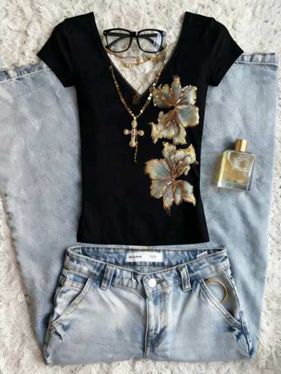 Glimmora T-shirt casual polyvalent à col V brodé et manches courtes pour femmes