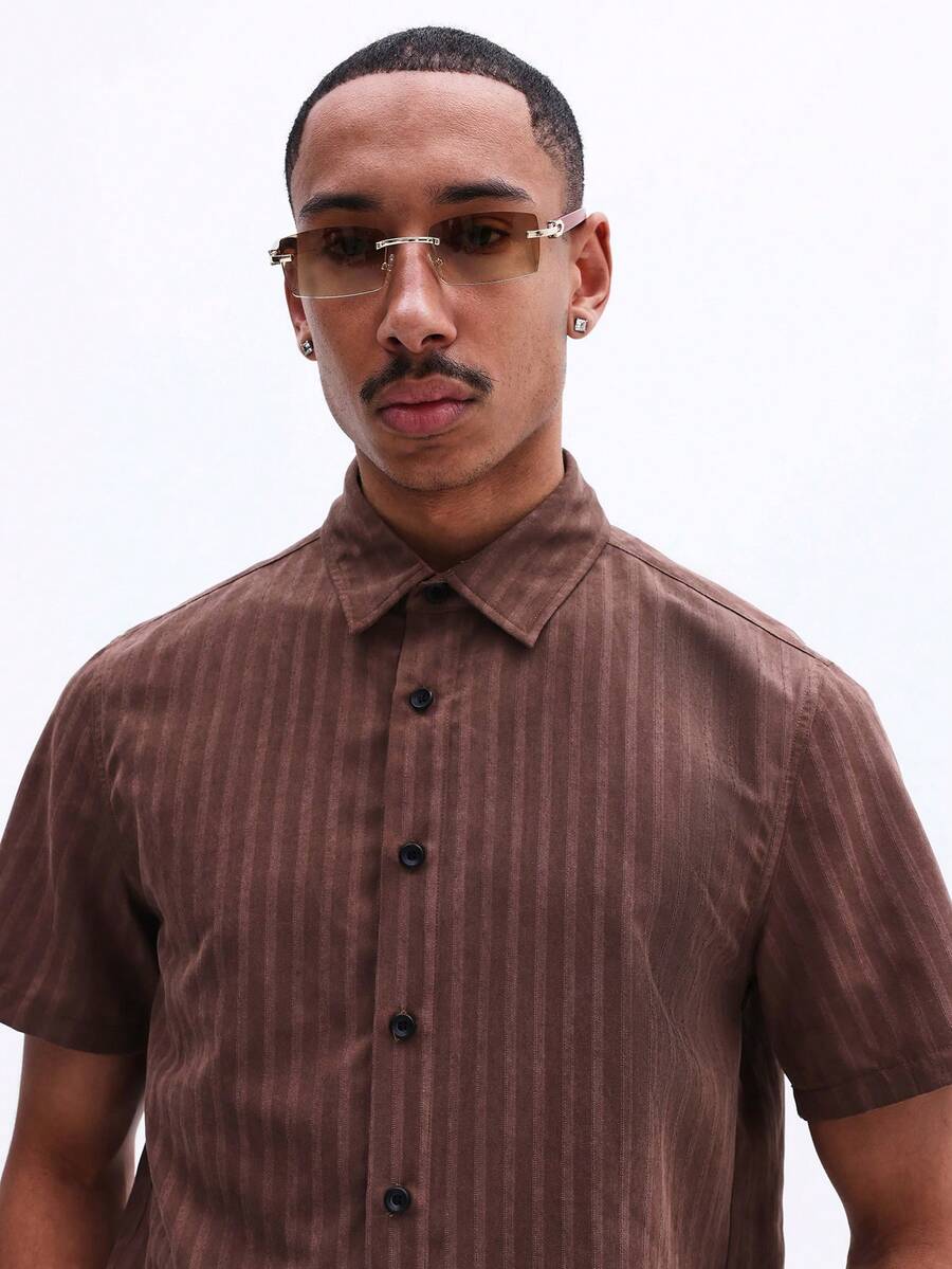 SUMWON 男士棕色条纹短袖纽扣衬衫，常规版型，休闲春夏翻领上衣 - 棕色 - 查看 1