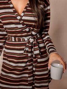 Lazeform Fashionable Jacquard Asymmetrical Striped Casual Loungewear Robe - Multicolor - View 2