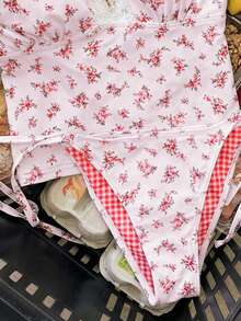 Swim Mod 两件套女士沙滩装，时尚可爱性感度假沙滩泳池游艇派对花卉蕾丝露背吊带短款上衣和侧系带比基尼泳裤套装 - 彩色 - 查看 4