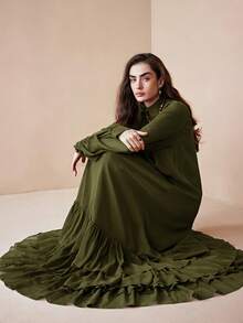 Arave 女士优雅宽松长款雪纺连衣裙，立领设计，层叠荷叶边下摆，适合约会穿着 - 軍綠色 - 查看 7