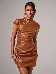 COSMINA 女士优雅PU褶皱迷你连衣裙 - 鏽棕色 - 查看 7