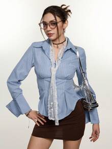 Rina Fox Blusa de mujer con cuello en V y volantes en el bajo a rayas - Azul - Ver 1