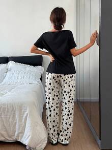 Dream Adore Bow & Heart Print Round Neck Short Sleeve Casual Women Pajama Set - Black - View 2