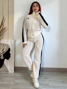 Bearsaez 2 件女式毛衣套装 - 白色长袖开衫上衣，漏斗领和双向拉链，休闲宽松版型；黑白条纹毛衣裤 - 白色 - 查看 4