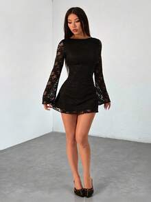 SHEIN PETITE Robe mini élégante et sexy en couleur unie avec dentelle - Noir - Voir 4