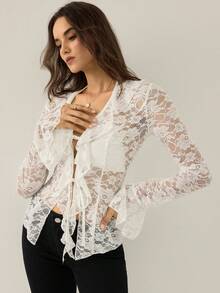 Rafferiza 女士夏季法式休闲纯粹欲望荷叶边V领长袖蝴蝶结腰身修身半透明高档蕾丝提花衬衫 - 白色 - 查看 6