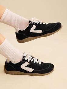 CUCCOO EASI Zapatillas deportivas casuales cómodas y de suela plana para mujer - Negro - Ver 7