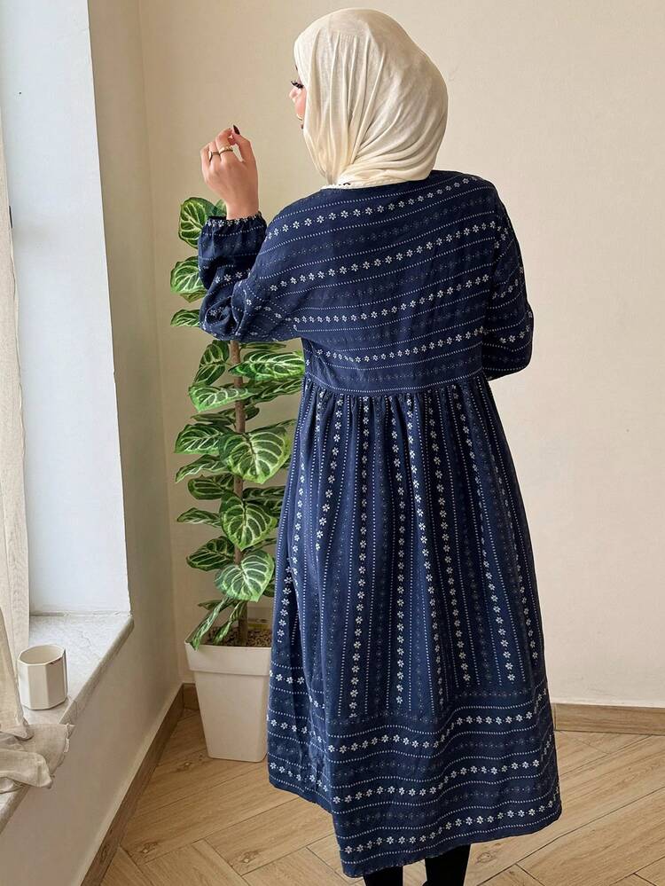 Retro Pattern All-Over Print Loose Women Nightgown