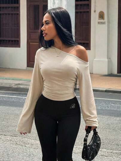 Slaydiva Daily Casual & Lifestyle Sports & Fitness Home & Relaxation Casual Tee For Women New Early Spring Summer Music Festival, Valentine's Day, Easter Casual, Simple And Basic Style, Y2K Street Sweet, Internet Celebrity Bestseller, Daily Date, Women's Open Shoulder Long Sleeve Top