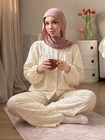 DAZY Sweet Floral Ruffle Trim Lantern Sleeve Women Pajama Set