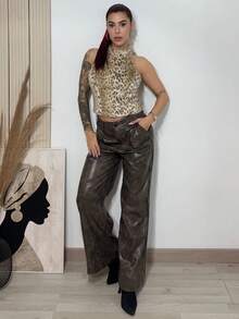 Bearsaez 女士蓬松豹纹露背时尚衬衫、豹纹服装、豹纹上衣、皮草上衣 - 彩色 - 查看 6