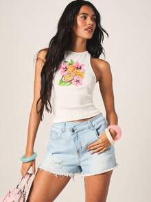MISSGUIDED Quần short denim cạp cao rách rưới với gấu quần tua rua và các chi tiết rách, thích hợp cho các lễ hội mùa hè. - Rửa nhẹ - Xem 6