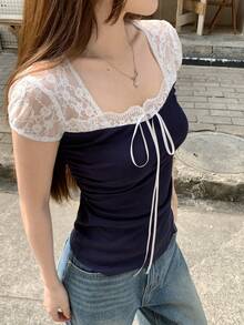 DAZY Áo thun nữ tay ngắn cổ vuông 2 trong 1 phối ren tương phản, kiểu dáng ôm sát, dáng crop, thời trang cho mùa hè. - Màu xanh lam - Xem 5