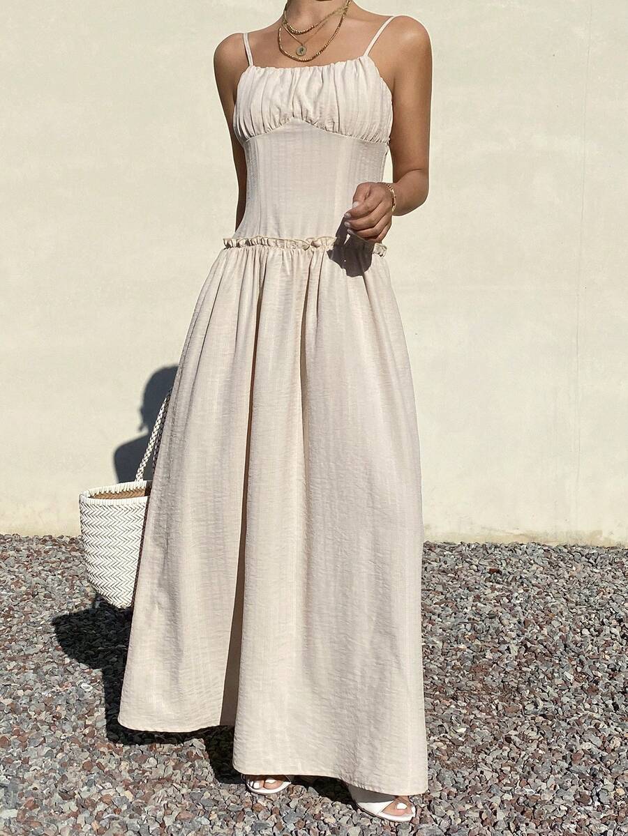 Livesso 度假风吊带荷叶边中长连衣裙 - 杏色 - 查看 1