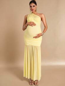 MaterniChic Pregnant Women Elegant Yellow One-Shoulder Pleated Maternity Dress,Summer Long Pregnancy Dress For Photoshoot,Baby Shower Wedding Guest Party Dress - Yellow - View 8
