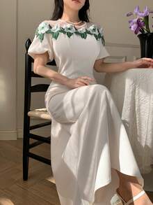 Spring & Summer White Dress, Elegant For Valentine's Day, Wedding, Party, Banquet, Fashion Event. Waist-Cinched Fit, Ruffle Hem, Bell Sleeves, Color Block Floral Print Long Dress For Women - Beige - View 9