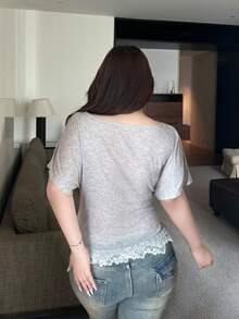 Vibekara Plus Size Women's T-Shirt Top, Lace Patchwork Casual Comfortable Cinched Waist Drop Shoulder Tee, Suitable For Spring & Summer - Grey - View 2