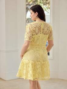 MOTF PREMIUM PLUS SIZE WOMEN'S LACE A-LINE DRESS, SPRING/SUMMER - Light Yellow - View 3