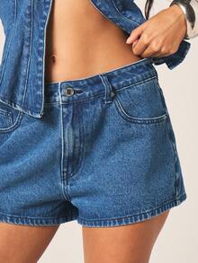 MISSGUIDED Vintage Denim Two Piece Co Ord Set Halter Neck Waistcoat And High Rise Hot Pants Summer Festival Outfit - Blue - View 5