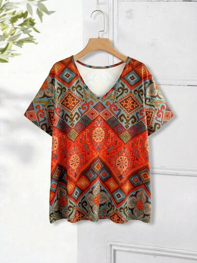 EMERY ROSE Plus Size Loose Casual Colorful Geometric Print V-Neck T-Shirt Summer Tops Summer Outfits Summer Clothes  Spring  Spring Outfit Women Spring Clothes Country Style For Women