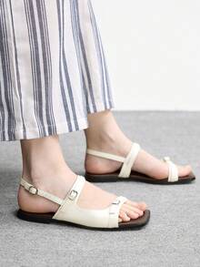CUCCOO BIZCHIC 法式平底涼鞋 女款夏季穿搭 新款杏色附裙擺 度假仙女風沙灘涼鞋 夏季鞋 - 杏色 - 查看 4