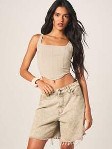 MISSGUIDED Textured Square Neck Corset Cami Top With Adjustable Straps And Cropped Length For Summer Casual - Khaki - View 5