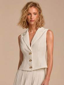COSMINA 女士白色无袖西装背心套装，金属纽扣设计，搭配褶裥A字裙，简约通勤休闲度假装 - 白色 - 查看 3