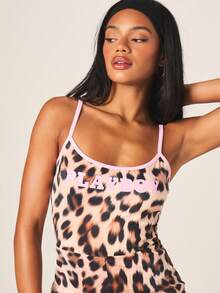 Missguided x Playboy 女士豹纹连体紧身衣，粉色撞色包边和logo短裤连体裤，无袖夏季连体裤 - 彩色 - 查看 2