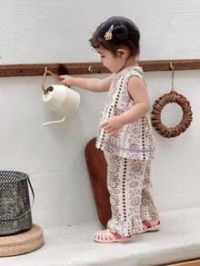 DAZY Baby Girl Casual Floral Print Sleeveless Shirt And Pants Set, Summer - Apricot - View 2