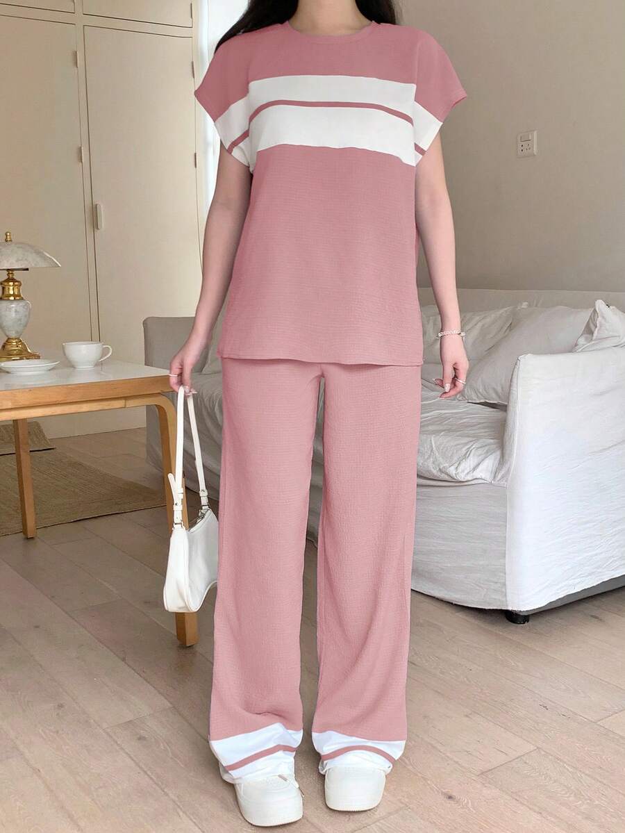 SHEIN 少女撞色针织纯色拼接缎带落肩短袖T恤和裤子两件套休闲套装,返校季/情人节/夏季 - 粉色 - 查看 1