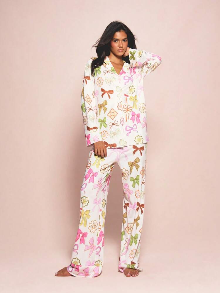 MISSGUIDED Ensemble de pyjama femme avec chemise à manches longues et boutons avec imprimé ruban et nœud, et pantalon droit assorti pour la nuit