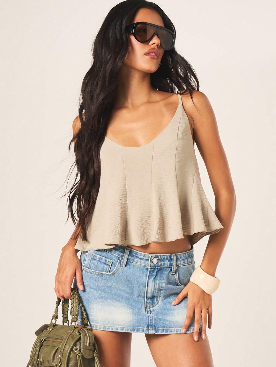 MISSGUIDED 女士米色圆领荷叶边下摆吊带背心，后背褶皱设计，无袖夏季背心 - 卡其色 - 查看 1