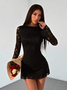 SHEIN PETITE Robe mini élégante et sexy en couleur unie avec dentelle - Noir - Voir 5