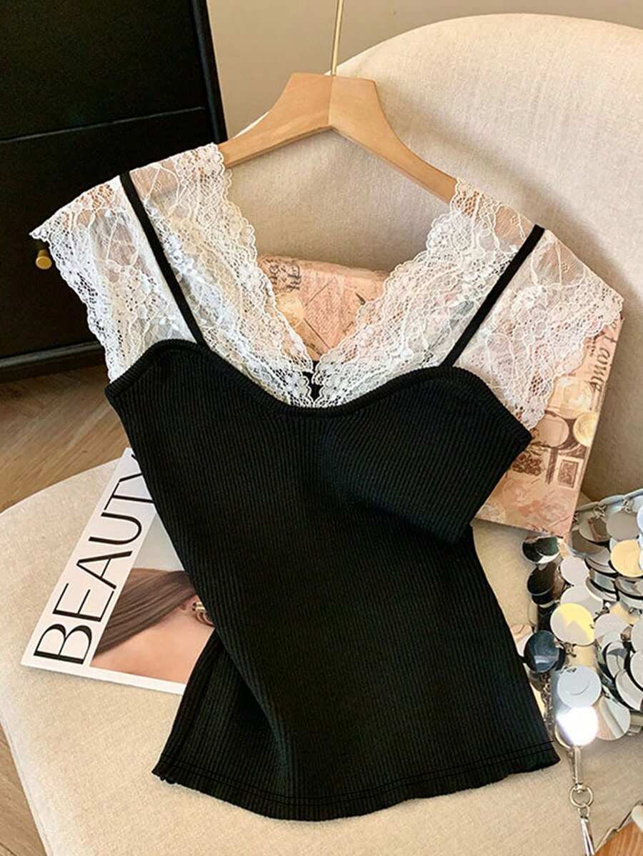 GlowEve 女士优雅撞色蕾丝修身T恤，适合日常通勤和夏季穿着 - 黑色 - 查看 1