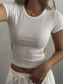 DAZY 女士夏季圆领露背镂空修身短款街头休闲性感短袖T恤 Y2k - 白色 - 查看 2