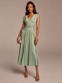 COSMINA 女士褶皱V领抽绳腰连衣裙，绿色，休闲优雅纯色复古风网纱面料连衣裙 - 綠色 - 查看 3