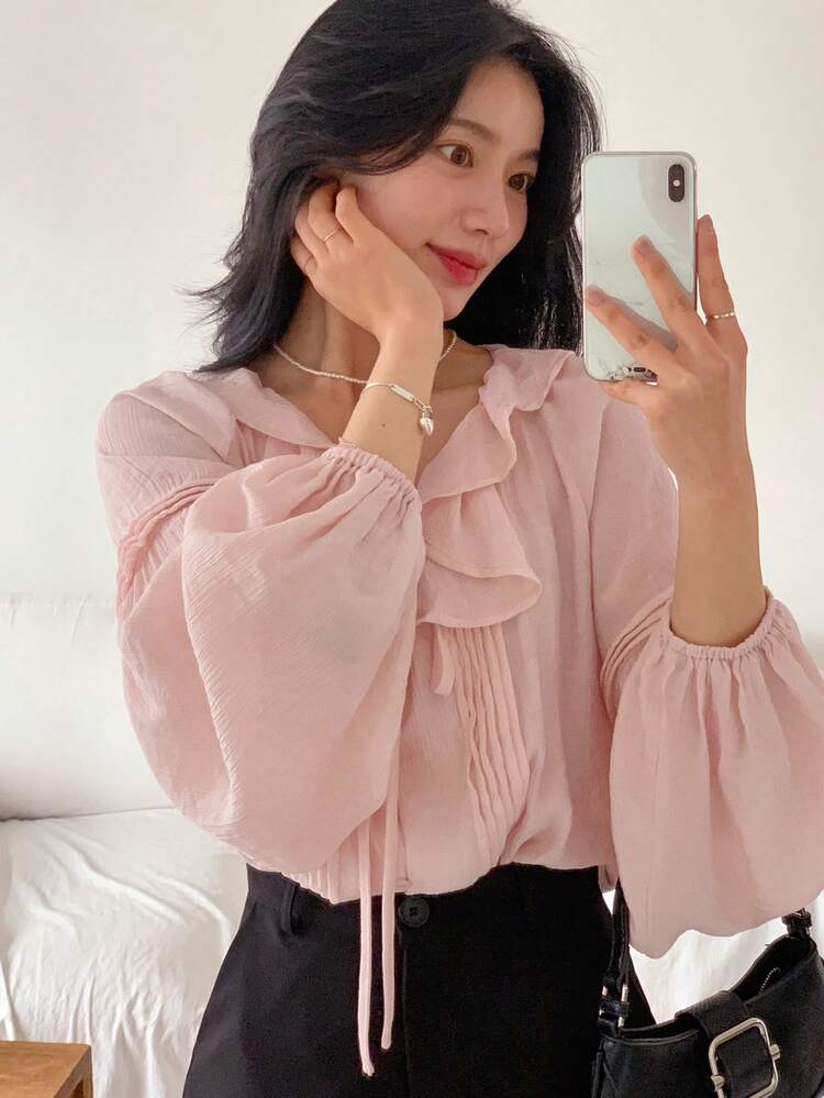 Women's V-Neck Ruffle Trim Fitted Pink Blouse