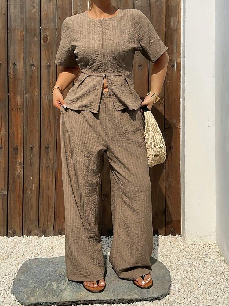 Dazy Plus Plus Size Women Striped Short Sleeve Zip-Up Top And Wide Leg Pants Casual 2 Pieces Set