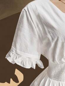 SHEIN ICON 大码女式白色荷叶边连衣裙 - 白色 - 查看 7