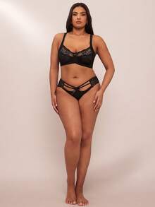 SHEIN BAE Plus Size Lace Patchwork Underwire Bra - Black - View 3