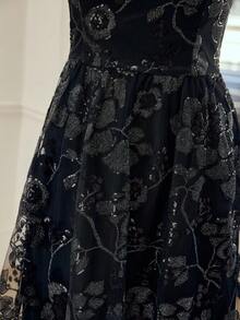 MOTF PREMIUM PLUS ELEGANT ROMANTIC SEQUIN FLORAL EMBROIDERY STRAPLESS DRESS - Black - View 4