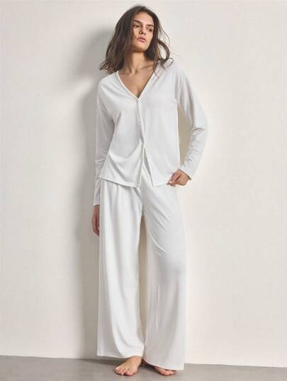 Ocili Minimalist Comfortable Collarless Soft Pajama Set For Women