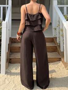 Dazy Plus 春夏度假风露脐吊带背心搭配荷叶边下摆休闲裤，两件套，适合大码女性 - 鏽棕色 - 查看 4