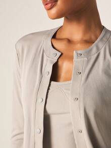 MISSGUIDED Ribbed Cardigan And Shorts Two Piece Lounge Set With Button Front Long Sleeve Crop Top - Grey - View 3