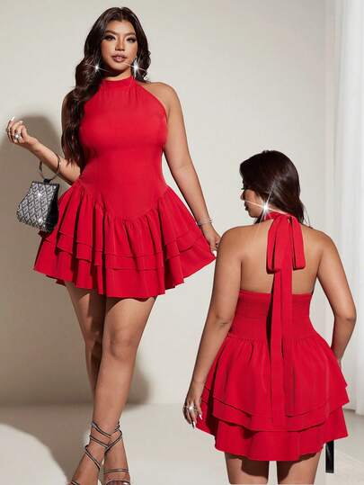 Viva Relle Vestido plus size elegante de cor sólida com babados na barra e decote halter nas costas, ideal para o verão.